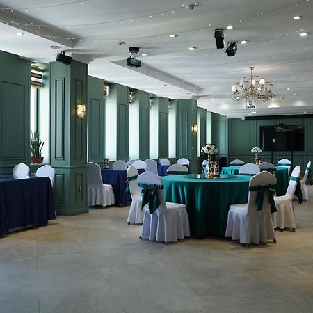 Ub Grand Hotel Улан-Батор Екстер'єр фото